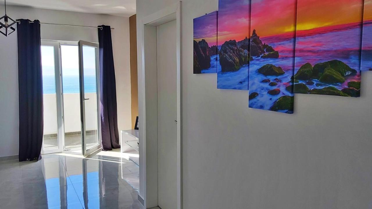 Apartments Zorica ดูเช ภายนอก รูปภาพ